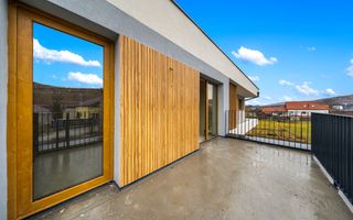 Casa individuala nZEB cu piscina, 501 mp teren, 160mp utili, Sanicoara - Poză 19