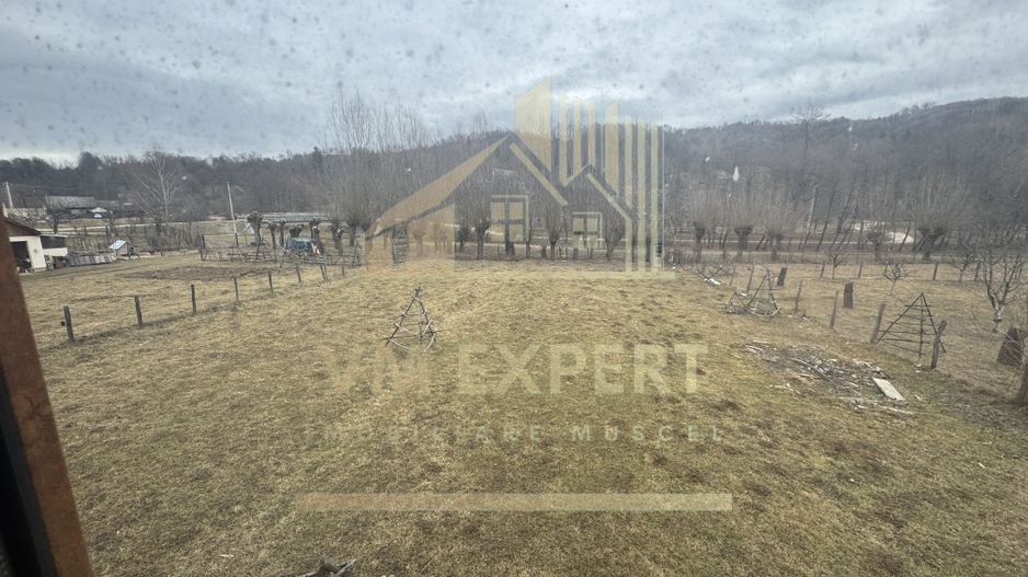 VILA 7 CAMERE TEREN 1654 MP BUGHEA DE JOS ARGES - Poză 50