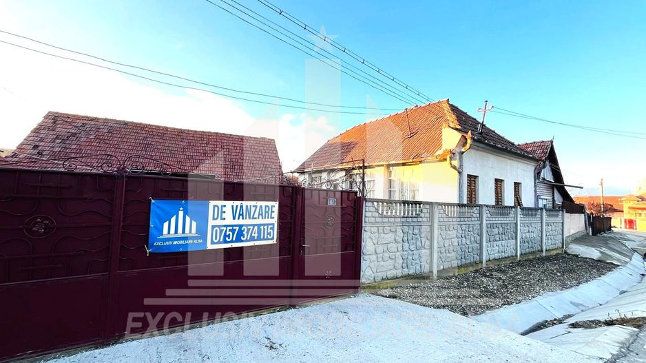 Casa de vanzare in Berghin - Poză 1