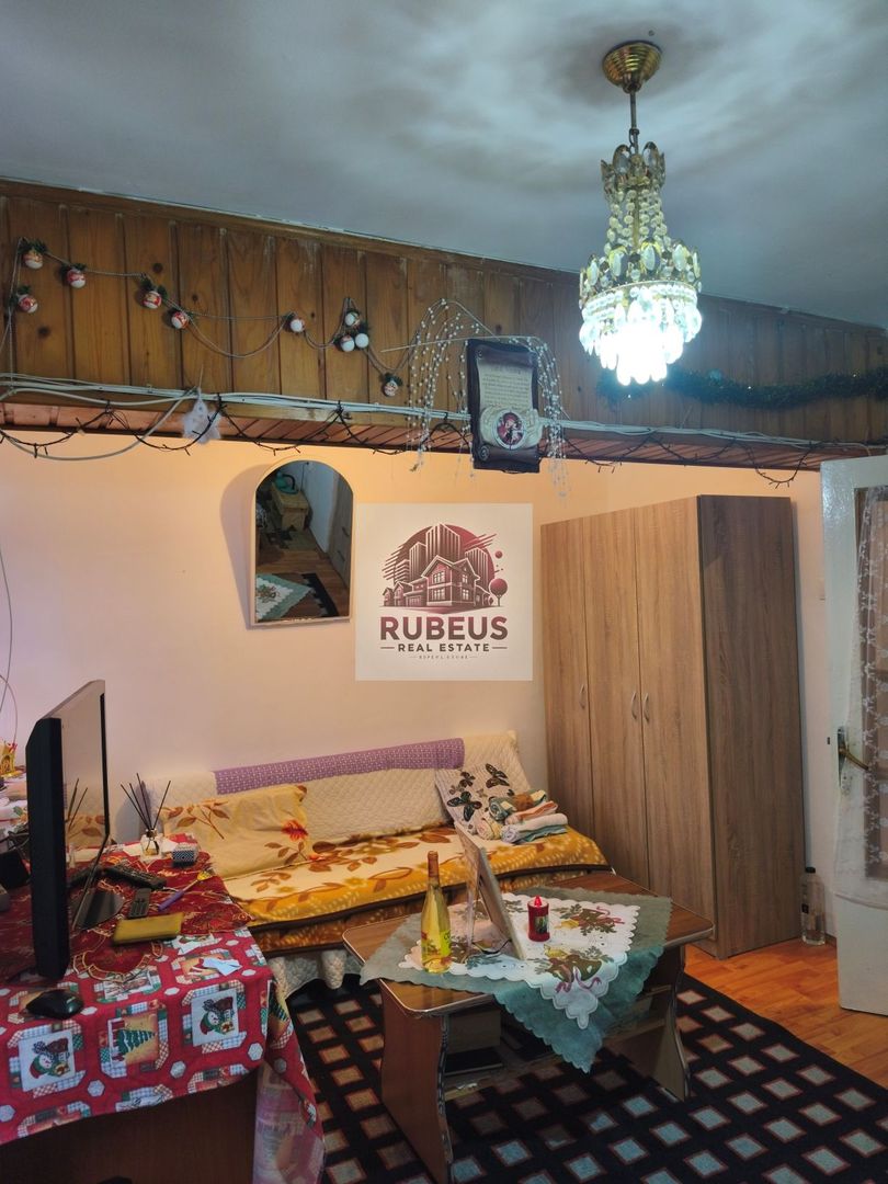 Garsonieră intimă, central Orșova, spre Dunăre – ideal investiție - Poză 6