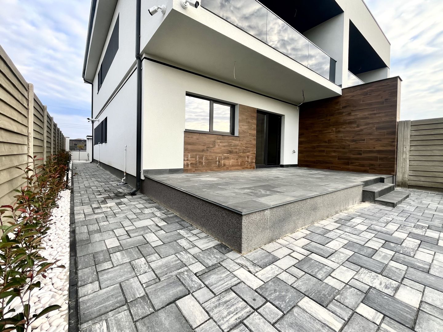 Casă P+1 în Moșnița Nouă | Confort premium si finisaje personalizabile - Poză 4