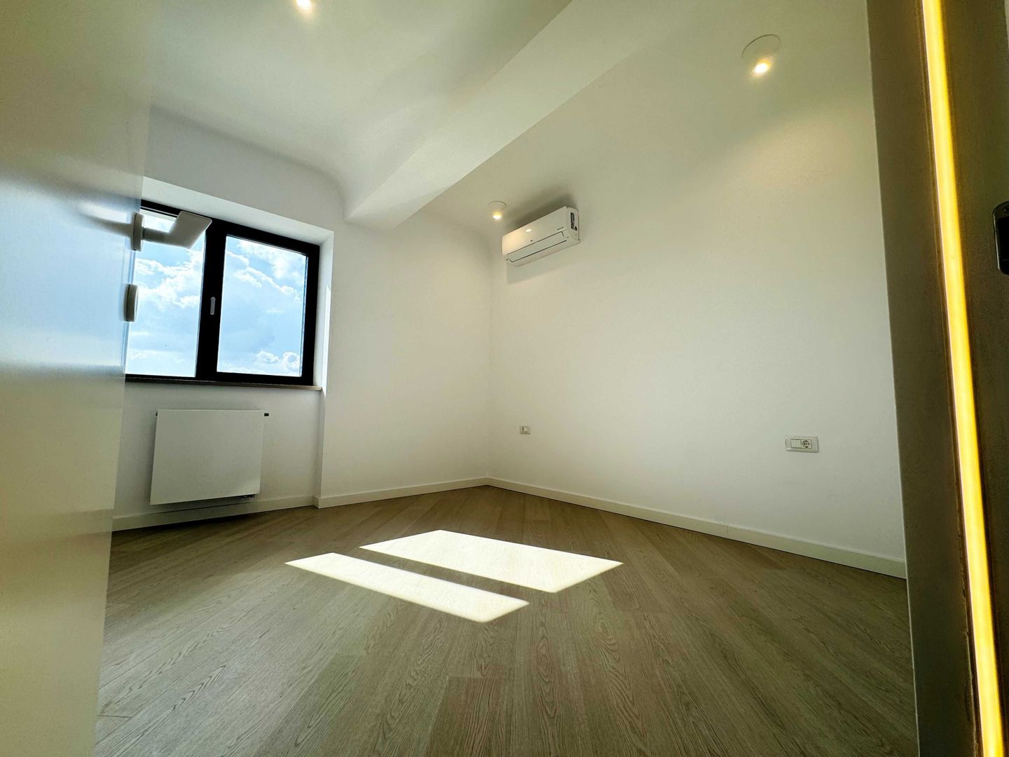 Proprietar (comision 0%) | 3 camere | Cortina North | TVA inclus - Poză 3