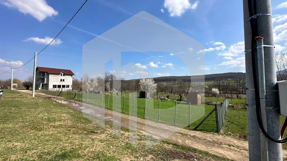 Creează-ți propriul paradis: Terenul cu potențial nelimitat te așteaptă - Poză 7