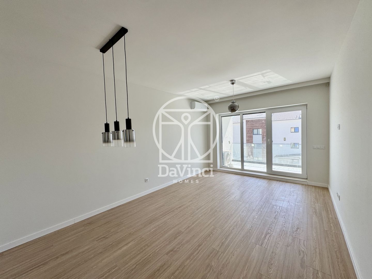 Apartament 3 camere, aer conditionat, intabulat (NCL-29D-Ra-ap.6) - Poză 1