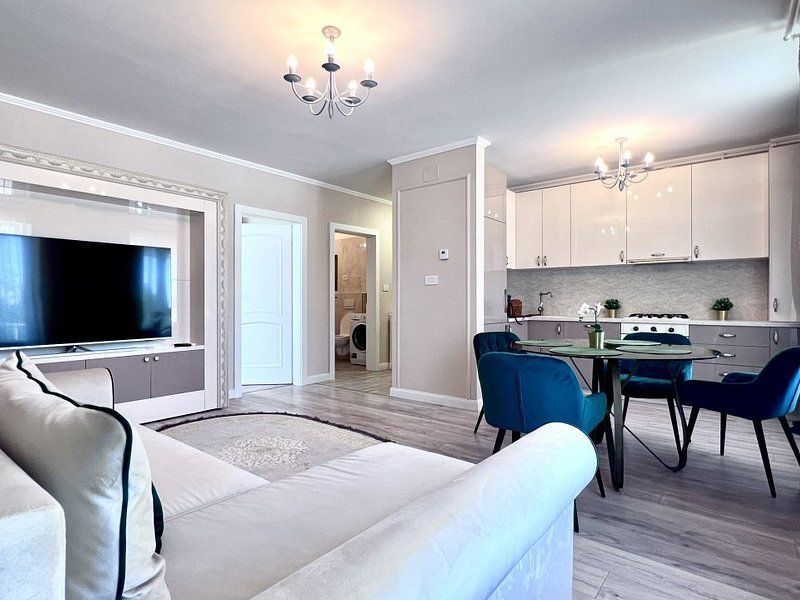 Apartament 2 camere, parter înalt, zona Aradului - British School - Poză 1