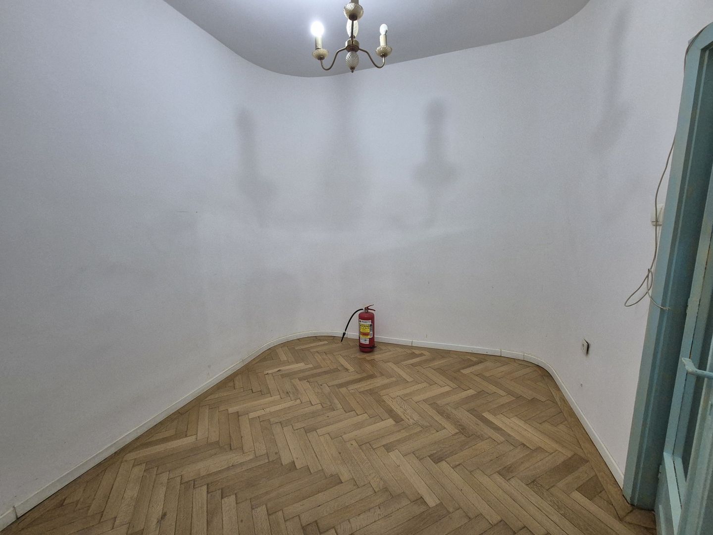 Apartament cu 2 camere - Universitate - Poză 5