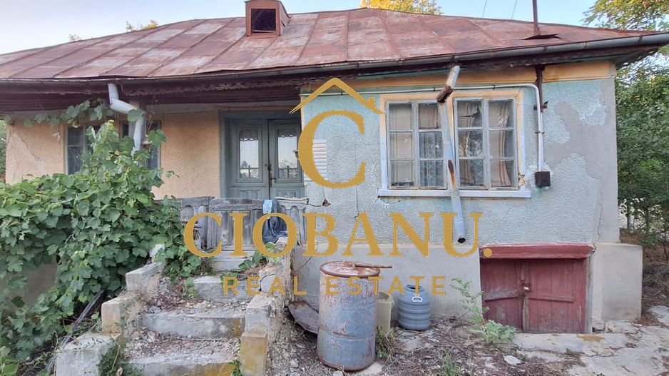Teren cu casa batraneasca de vanzare in comuna Jugureni judet Prahova - Poză 2