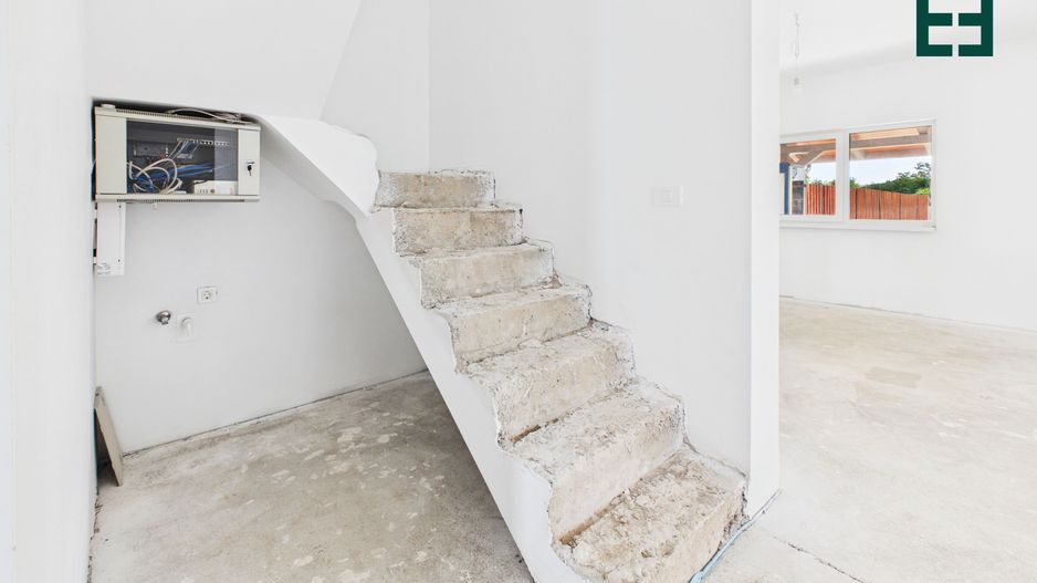 Duplex nou 4 camere și 400 mp teren - Zona Moșnița Veche - Timișoara - Poză 12