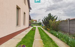 Vilă cu 6 camere și teren generos în Șagu - Poză 13