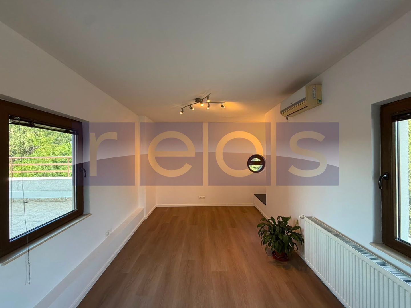 VANZARE APARTAMENT IN VILA | PARC KISELEFF | 134MP | NOU RENOVAT | - Poză 10