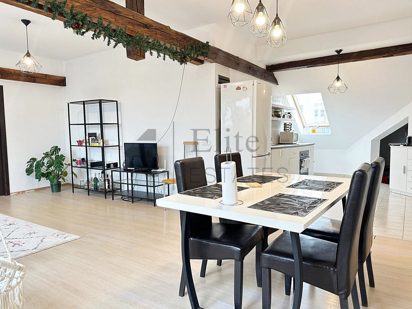 Apartament 3 camere de inchiriat Ultracentral pe Str. Independentei - Poză 6