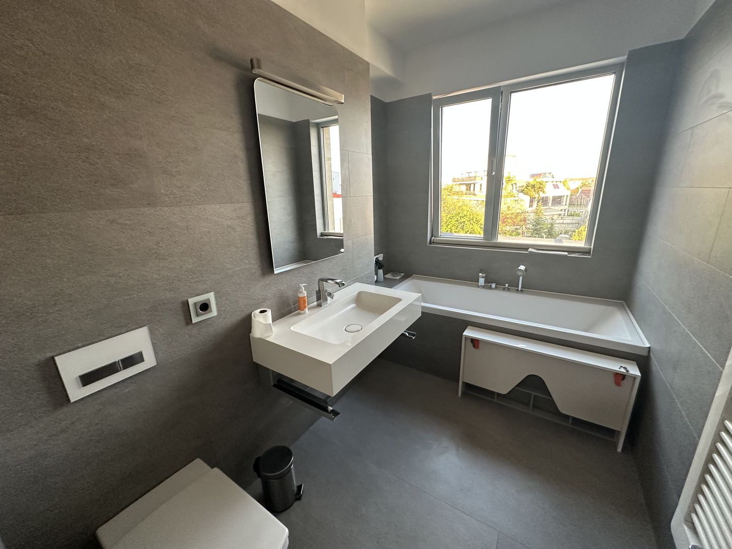 Apartament 3 camere cu parcare subterana - Poză 19