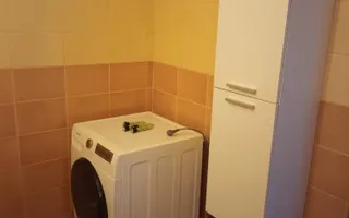 Apartament cu 2 camere, balcon și parcare inclusă, zona Florilor. - Poză 13