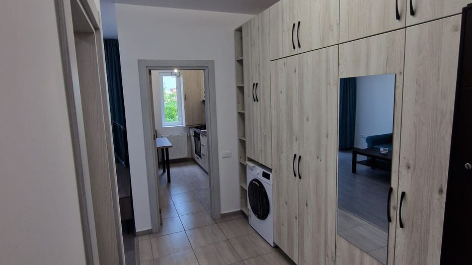 Garsoniera de inchiriat Aparatorii Patriei Loc de Parcare - Poză 12