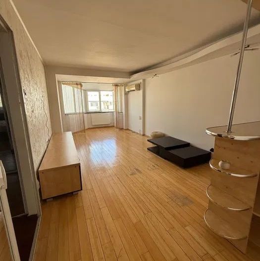 APARTAMENT LUMINOS ZONA DOROBANTI - Poză 1