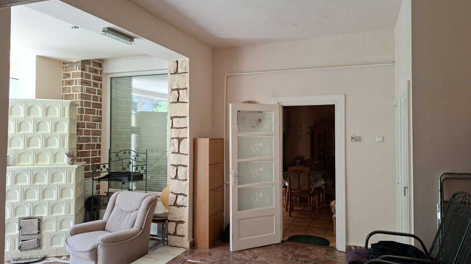 BRASADAS vinde casa P+M 6 cam 227mp teren 11 ari in 14 Mai. - Poză 10