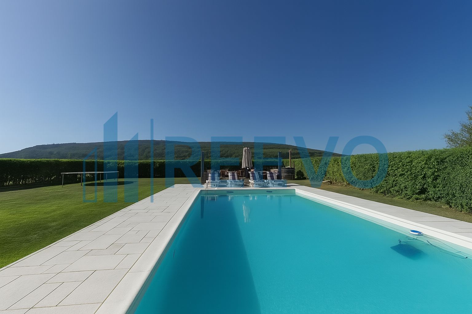 Proprietate Premium cu Două Case și Piscină în Hemeiuș - Poză 2