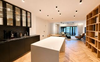 ELEGANT TOWNHOUSE | PRIVATE GARDEN | PANORAMIC TERRACES | - Poză 6