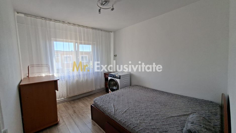 Inchiriere Apartament 3 camere Bibescu mobilat-utilat - Poză 11