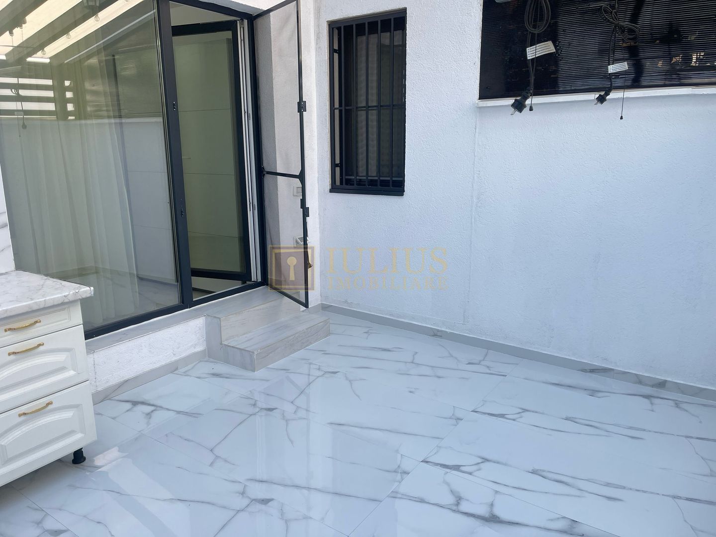 bloc nou, loc de parcare- Dumbrăvița - Poză 16