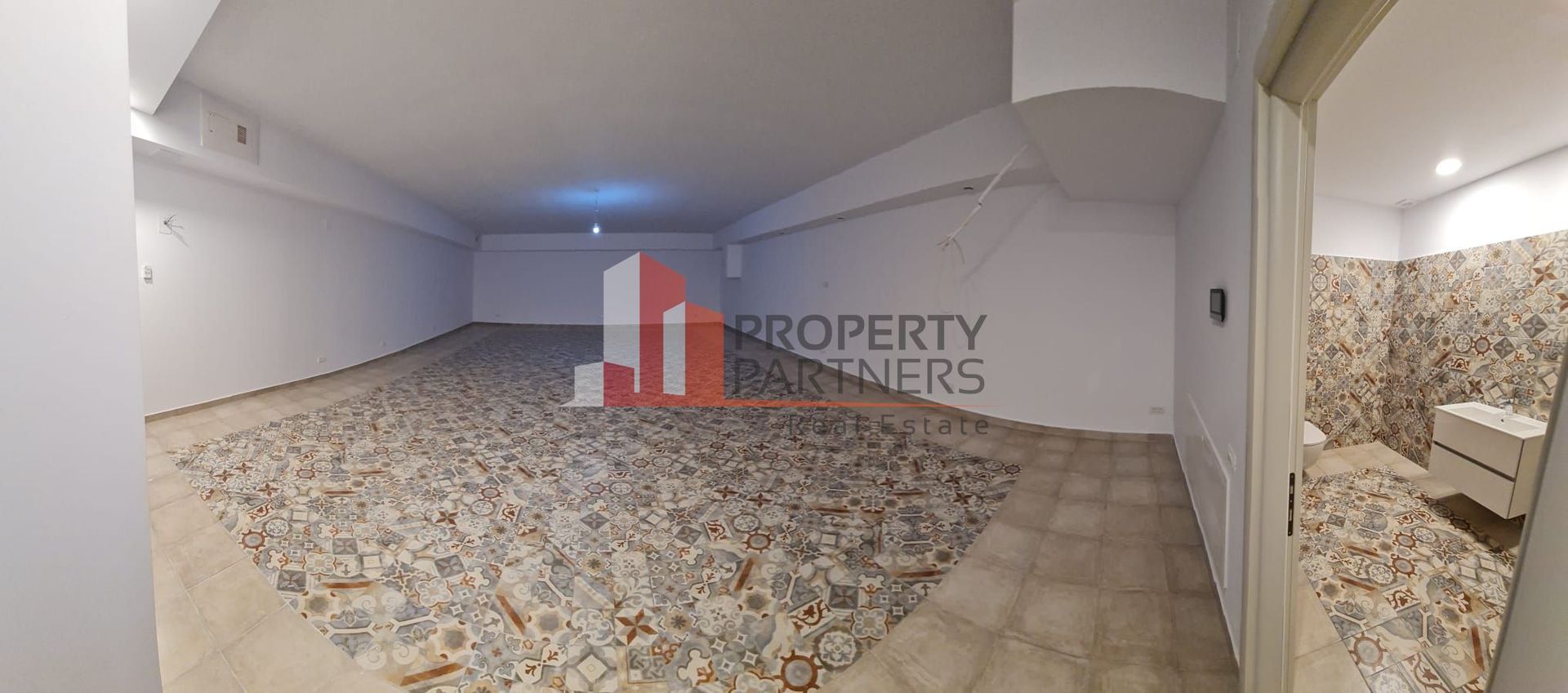 Cladire noua, ultracentral, birou, comercial, rezidential. - Poză 13