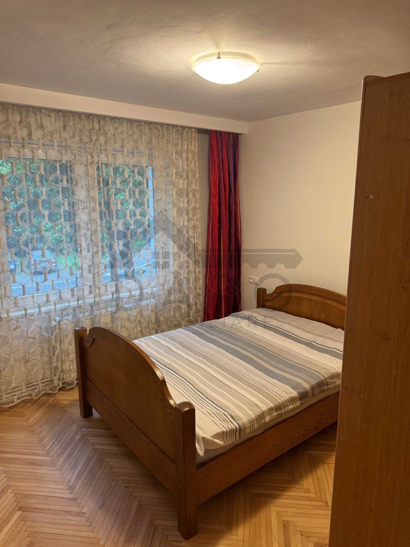 Apartament cu 3 camere, de inchiriat, direct de la proprietar. Strada Transilvania - Poză 4