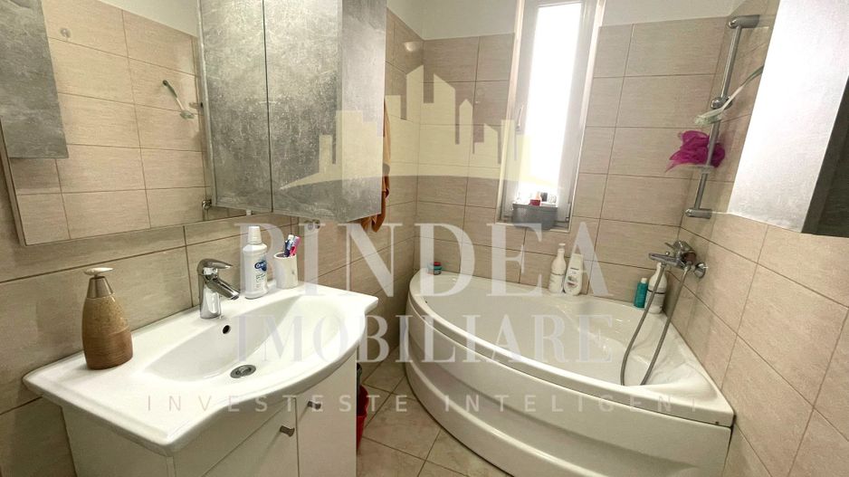 Apartament decomandat 36mp , etaj 1 Giroc- Esso, parcare proprie - Poză 8