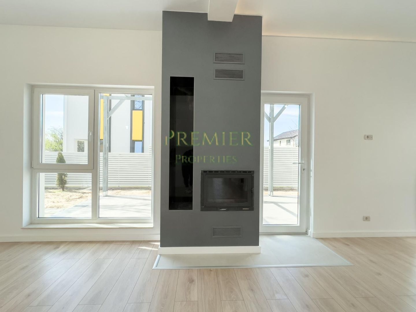 Casă individuală Pipera–Tunari | Finisaje de lux | Șemineu autentic | 4 camere - Poză 1