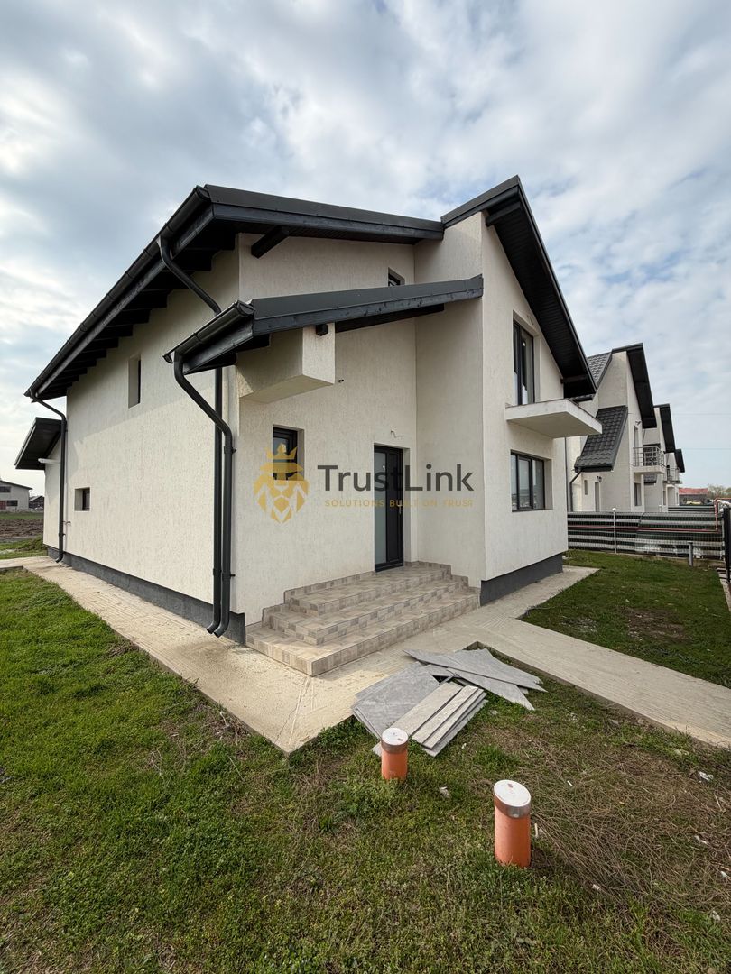 Casa individuala 4 camere Finalizata 380mp curte comuna Berceni - Poză 1