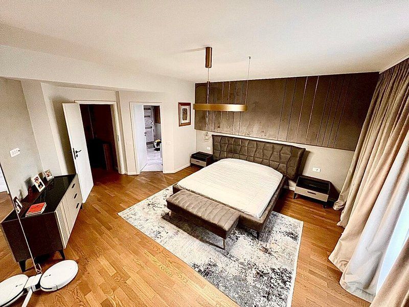 vila 7 camere in complex residential Pipera - Poză 3