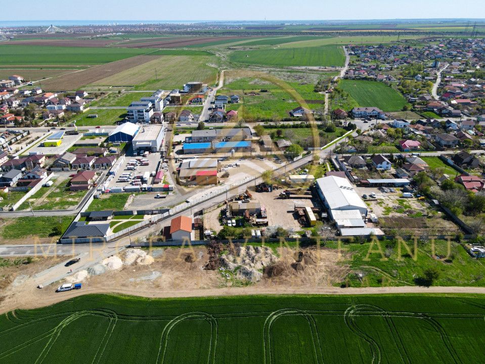 Cumpana - Teren intravilan în suprafață de 7147 mp cu 2 deschideri. - Poză 1