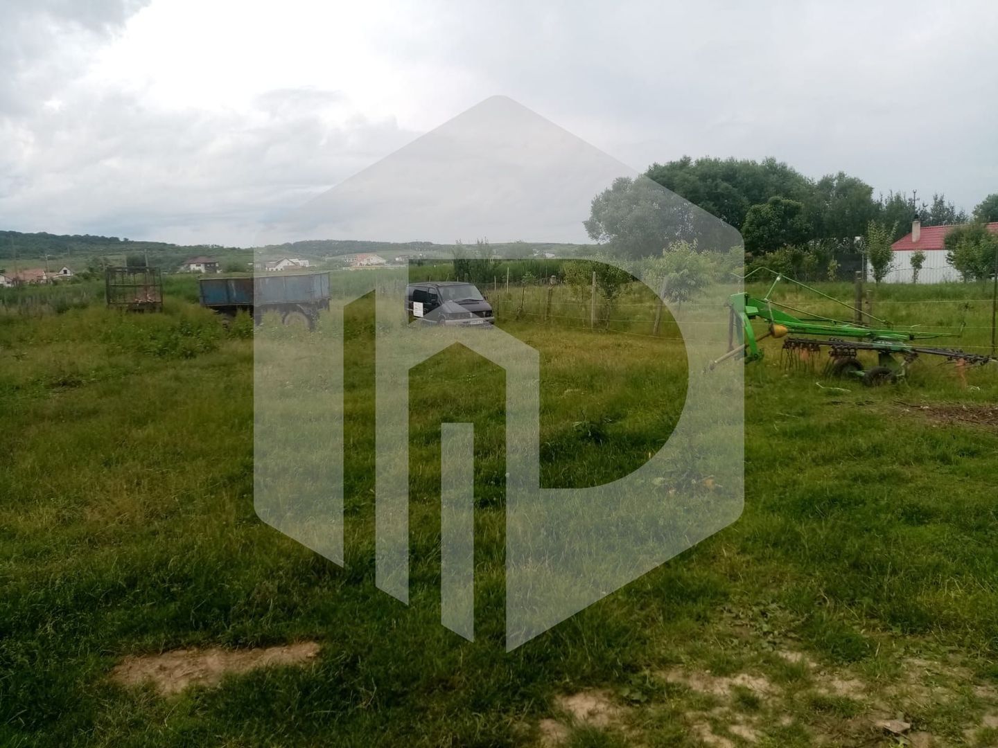 Teren in Cristian- 1200 mp- Construire 2 case indiviuale - Poză 3