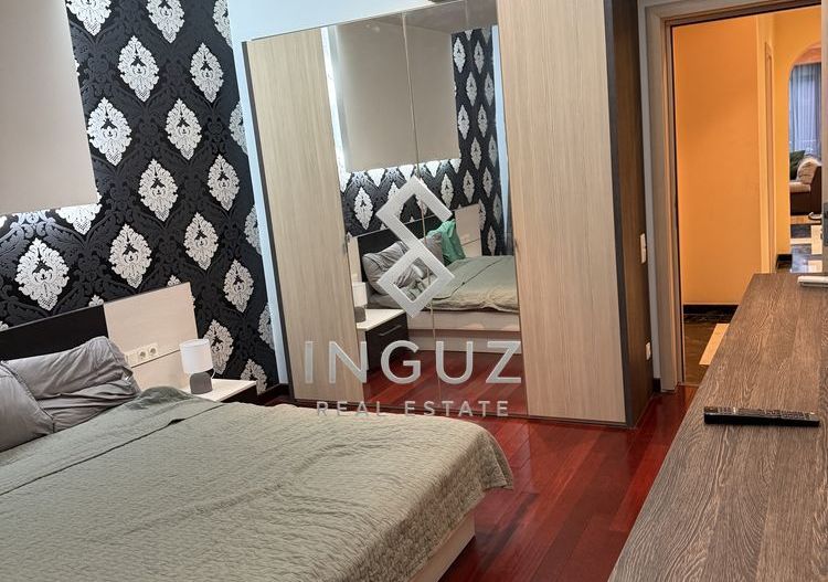 Apartament 3 camere in Vila . 125 mp - Poză 4