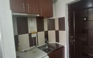 Cameră de cămin transformată în garsonieră, 17 mp, etajul 2, zona Mihail Sturza, Iași - Poză 5