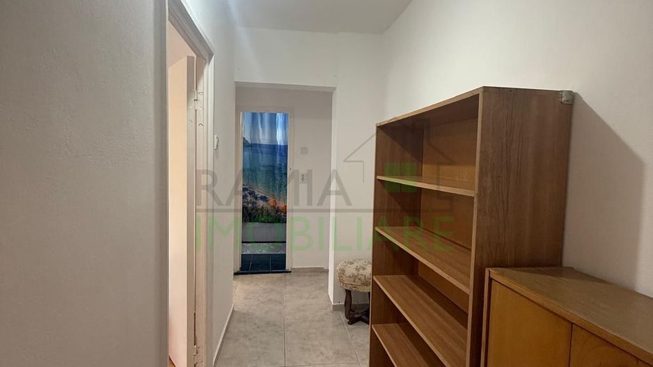 Apartament 3 Camere Decomandat, Etaj 1, Tractorul - Poză 14