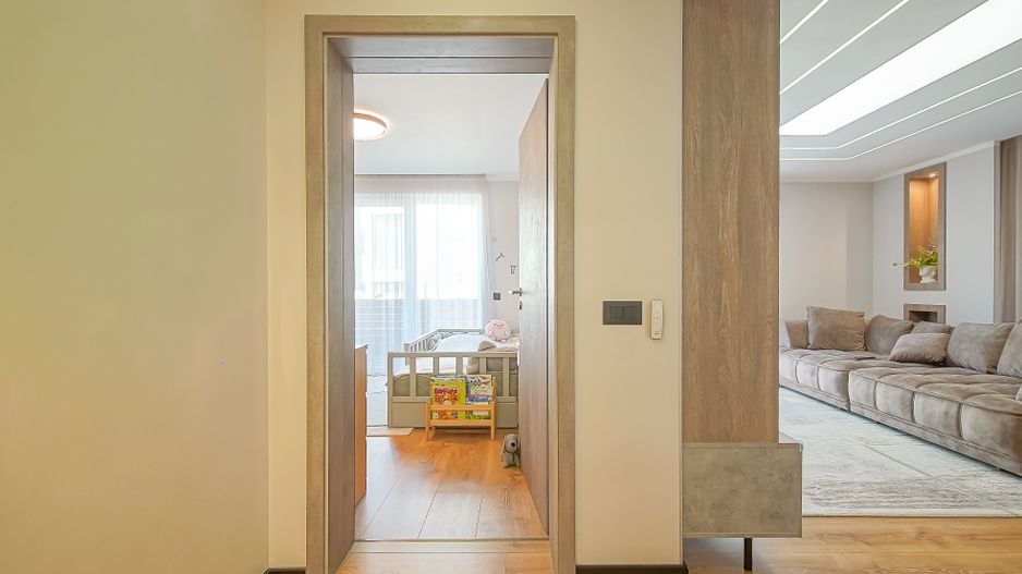 Apartament premium tip vilă, cu terasă de 70 mp, garaj | Răcădău - Poză 12