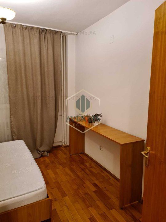 Metrou Piata Iancului zona Dimitrov, boiler apa calda, decomandat - Poză 7