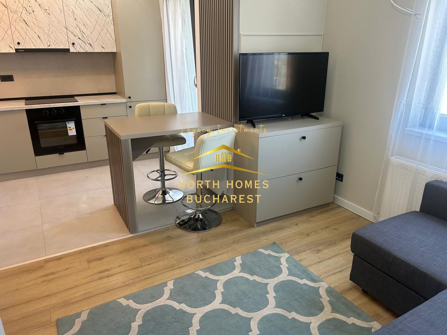 Garsoniera superba, mobilata si utilata complet - Poză 16