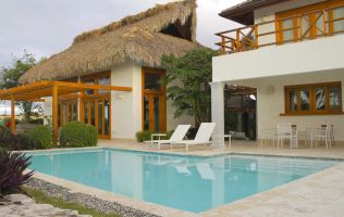 Vilă pe terenul de golf Punta Espada