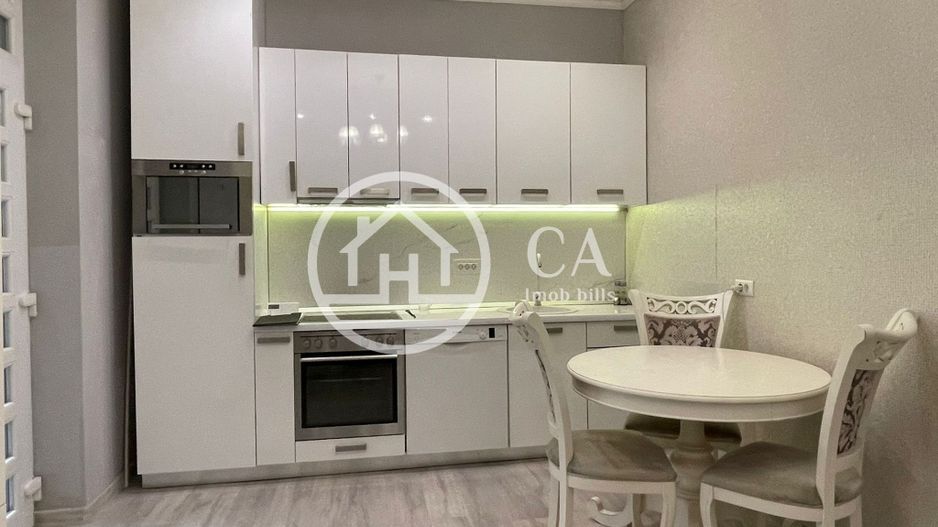 Apartament la casa, de inchiriat cu 3 camere Ultracentral, Oradea - Poză 6