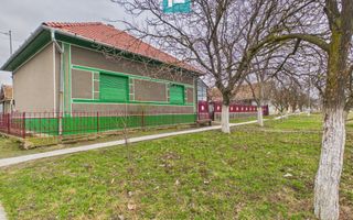 Casă cu 3 camere și teren de 1400 mp în Mișca - Poză 13