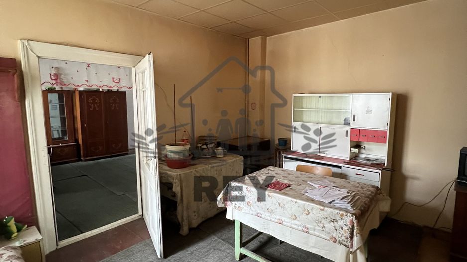 Ultracentral,4 camere , baie , bucătărie , terasă - Poză 10