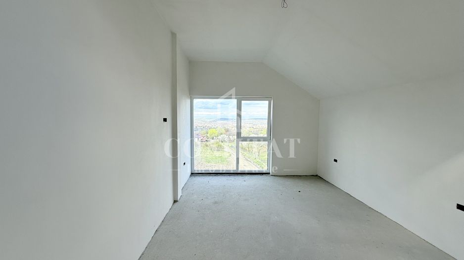 Casă individuală cu panoramă spre oraș zona de case și vile - Poză 17