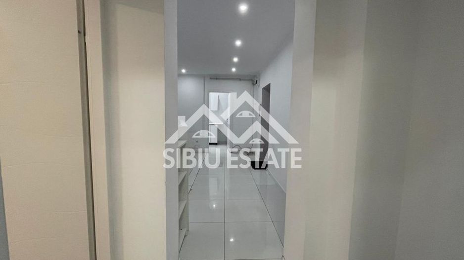 Spatiu comercial LA PRET DE APARTAMENT zona Rahovei  parter - Poză 2