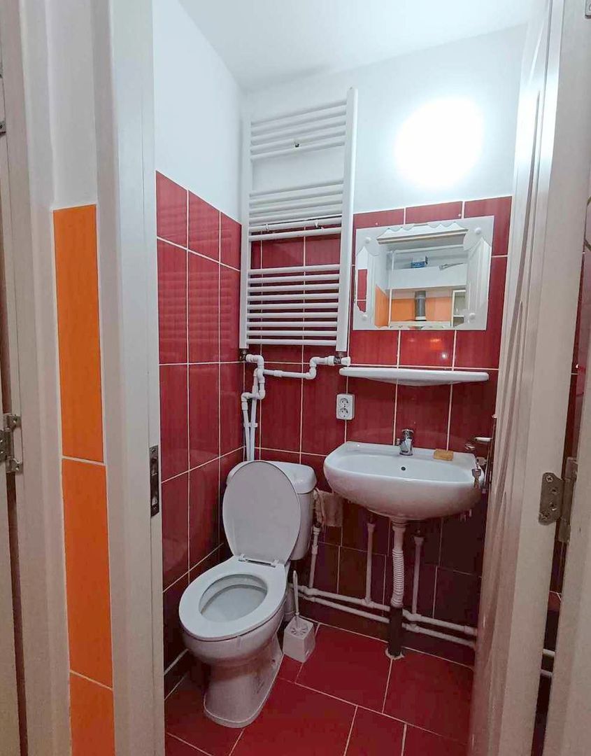 Garsoniera Viaduct, mobilata si utilata, centrala termica - Poză 8