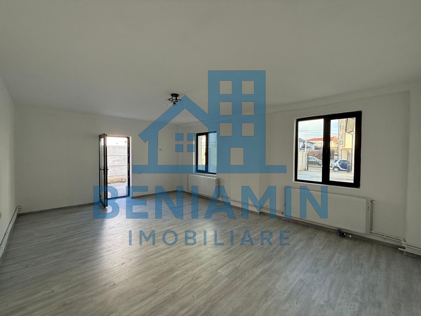 Spatiu comercial sau birouri 220mp-Centru-Pretabilitate mare-parcare - Poză 4