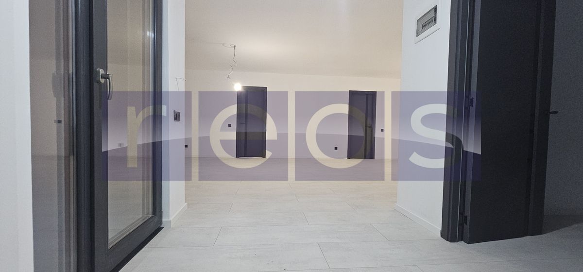 VANZARE VILA S+P+1 | 2 LOCURI DE PARCARE | ZONA TINERETULUI-- astept schitele - Poză 6