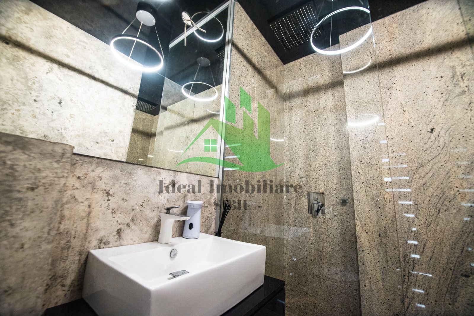 Casa Moderna cu 4 camere si terasa, zona Pictor Brana, Selimbar - Poză 32