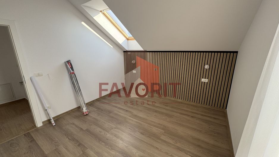 Disponibil imediat. 1 loc de parcare in CF. TVA 21% inclus. - Poză 10