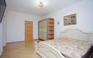 Chirie, casă, 6 camere, Strada Trifan Baltă, Centru - Poză 19
